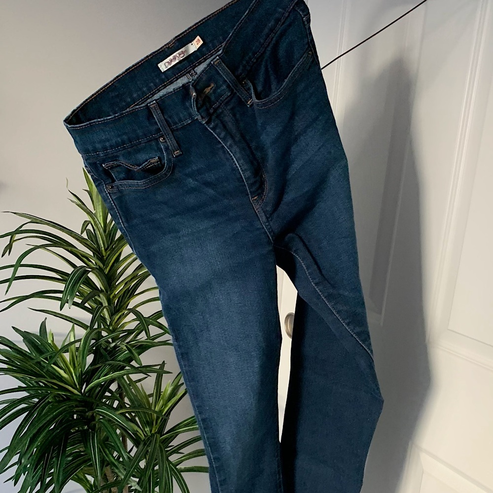 Slimming Skinny Levi’s Jeans